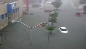 Asegura SSP entorno vial de Plaza Las Américas por inundación en la capital yucateca