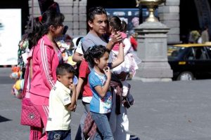Más de la mitad de los hogares mexicanos están endeudados, revelan datos del INEGI