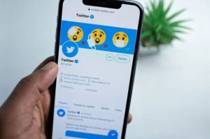 Twitter compra Threader para integrar sus funciones a la red social