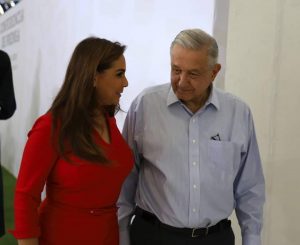 Respaldo total de AMLO para transformación de Cancún