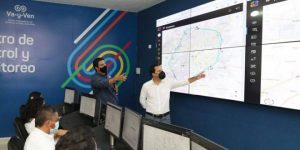 Supervisa el gobernador Mauricio Vila el Centro de Control del sistema de transporte público “Va y ven”