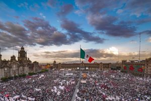 Acudieron 250 mil personas al Zócalo por mensaje de AMLO: Segob