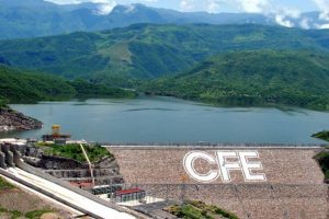 CFE formaliza contrato para modernizar centrales hidroeléctricas