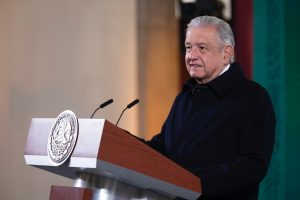 AMLO invita a la ‘mañanera’ a 22 aspirantes a encabezar el STPRM