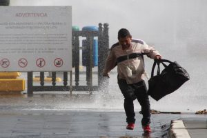 Prevén rachas de hasta 110 km/h por evento de norte en Veracruz