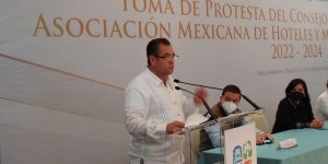 Toma protesta Jesús Manuel Raúl Soberano como nuevo presidente de la asociación de hoteleros de Tabasco
