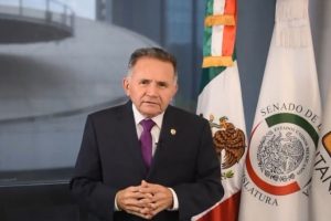 El senador, José Luis Pech negocia con Movimiento Ciudadano candidatura a gubernatura de Quintana Roo