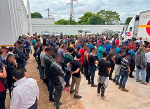 Instituto Nacional de Migración logra rescatar a 374 migrantes en diversos operativos realizados en Veracruz