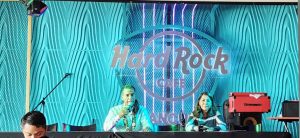 Hard Rock Cafe abre en Cancún