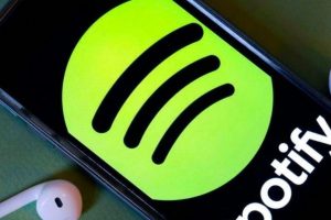 Spotify cierra su oficina en Rusia y limita acceso a medios estatales