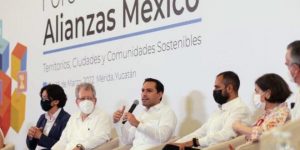 Mauricio Vila preside la clausura del Foro de Alianzas México 2022