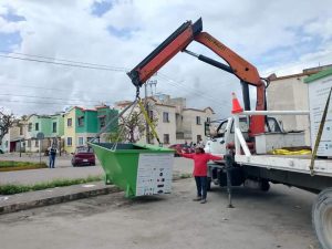 Inicia plan piloto de contenedores de basura en Villas Otoch de Cancún