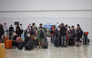 El Aeropuerto Internacional de Cancún inicia semana santa con 536 vuelos