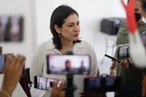 Comienza la guerra sucia entre candidatos, Estefania Mercado presentó denuncia ante IEQROO