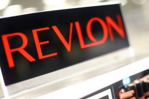 ‘Revlon’ el gigante de los cosméticos se declara en bancarrota