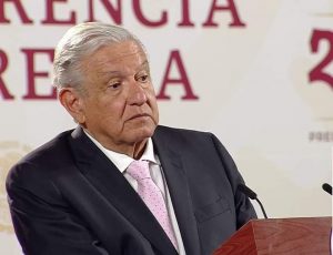 Serán más de 500 médicos cubanos que vendrán a Mexico: Andrés Manuel López Obrador