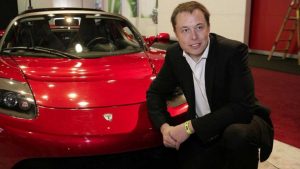 Elon Musk lanzará nuevo Tesla que dice ser ‘el automóvil más rápido del mundo’