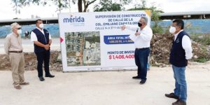 Renán Barrera supervisa construcción de la calle 14 en la colonia Emiliano Zapata Oriente
