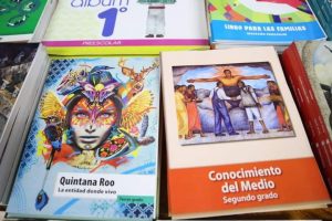 Llegan a Quintana Roo libros de texto gratuito