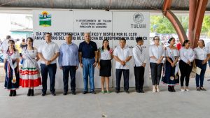 Desfile cívico del 16 de Septiembre en Tulum