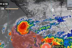 México en alerta por formación de la tormenta ‘Roslyn’; podría convertirse en huracán
