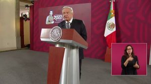 AMLO niega espionaje contra periodistas y activistas con software Pegasus