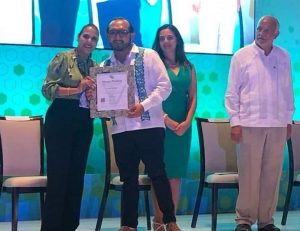 Playa Centro y norte en Isla Mujeres, reciben Certificación platino