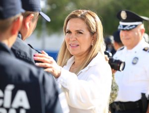 Es un orgullo ser policía en Solidaridad: Lili Campos