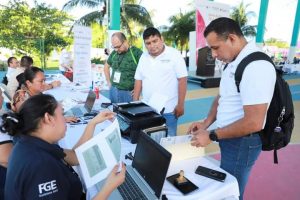 Realizan feria “Empléate Isla Mujeres” en la que participaron diez empresas ofertando 530 vacantes de empleo