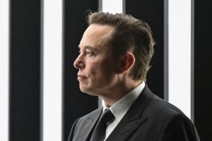 Elon Musk asegura que Neuralink estará lista en 6 meses
