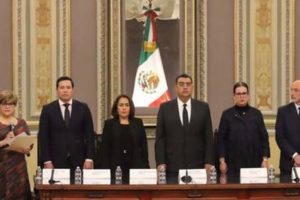 Ana Lucía Hill asume como gobernadora interina de Puebla
