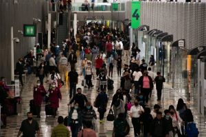 Mujer sufre infarto en Aeropuerto Internacional de la Ciudad de México