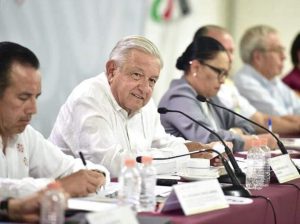 Revalida Carlos Merino trabajo en unidad con AMLO para mayor seguridad y paz social