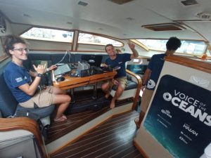 Llega al Caribe familia Schurmann que viaja en Velero con la campaña Mares Limpios