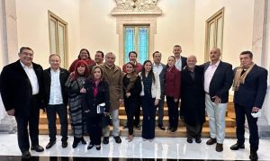 Claudia Sheinbaum y Adán Augusto se reúnen con gobernadores de Morena