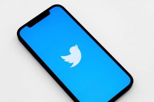 Twitter permitirá un deslizamiento lateral entre las diferentes vistas de la interfaz