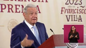 Están utilizando la guerra mediática para destituir autoridades, afirma López Obrador