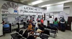 Facilitamos trámites para los empresarios cancunenses: Ana Patricia Peralta
