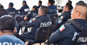 Capacitan a Policías Estatales para brindar atención profesional en Quintana Roo