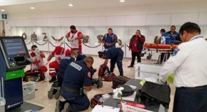 Susto en el aeropuerto de Mérida: hombre sufre un infarto