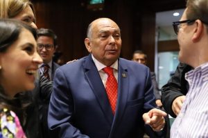 Papá de Checo Pérez va por gubernatura de Jalisco con Morena, o nada