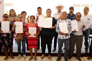 Entrega Fonatur viviendas a familias en Tenosique; Tren Maya cambia la vida de comunidades: Javier May