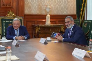 López Obrador se reúne con secretario de la OPEP; se entendieron ‘requetebien’