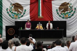 Aprueba XVII Legislatura del Congreso de Quintana Roo declarar un día para recordar a víctimas del COVID19 y homenajear al personal de salud