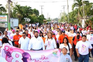 Se conmemora en Lázaro Cárdenas el Día Internacional de la Mujer