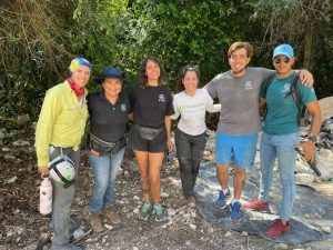 La Fundación Eco-Bahia convoca alianzas estratégicas para unir esfuerzos y realizar la limpieza de cenotes y cuevas en Chemuyil y Playa del Carmen