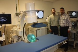 Pone en marcha Hospital Juan Graham equipo de vanguardia en urología