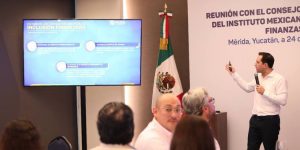 Expone Mauricio Vila las ventajas competitivas de Yucatán ante miembros del Consejo Directivo Nacional del IMEF