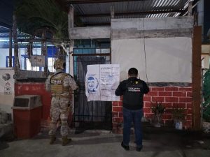 Cumplimenta FGE Quintana Roo orden de cateo en tres inmuebles, derivada de la investigación del delito de homicidio de cuatro víctimas