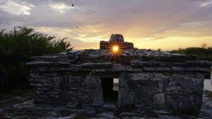 La FPMC invita a presenciar la alineación del sol en el vestigio arqueológico “El Caracol”